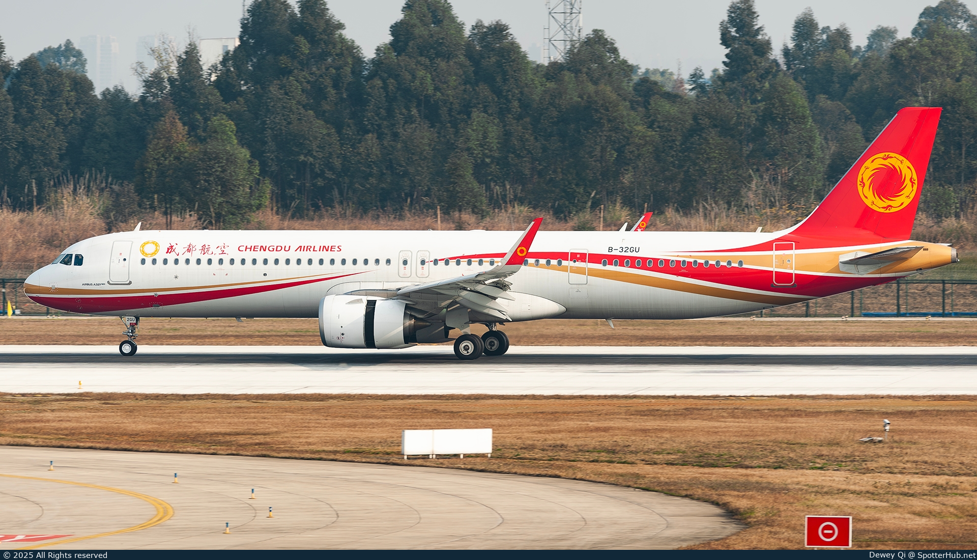 Photo of B-32GU - Airbus A321-251NX operated by Chengdu Airlines