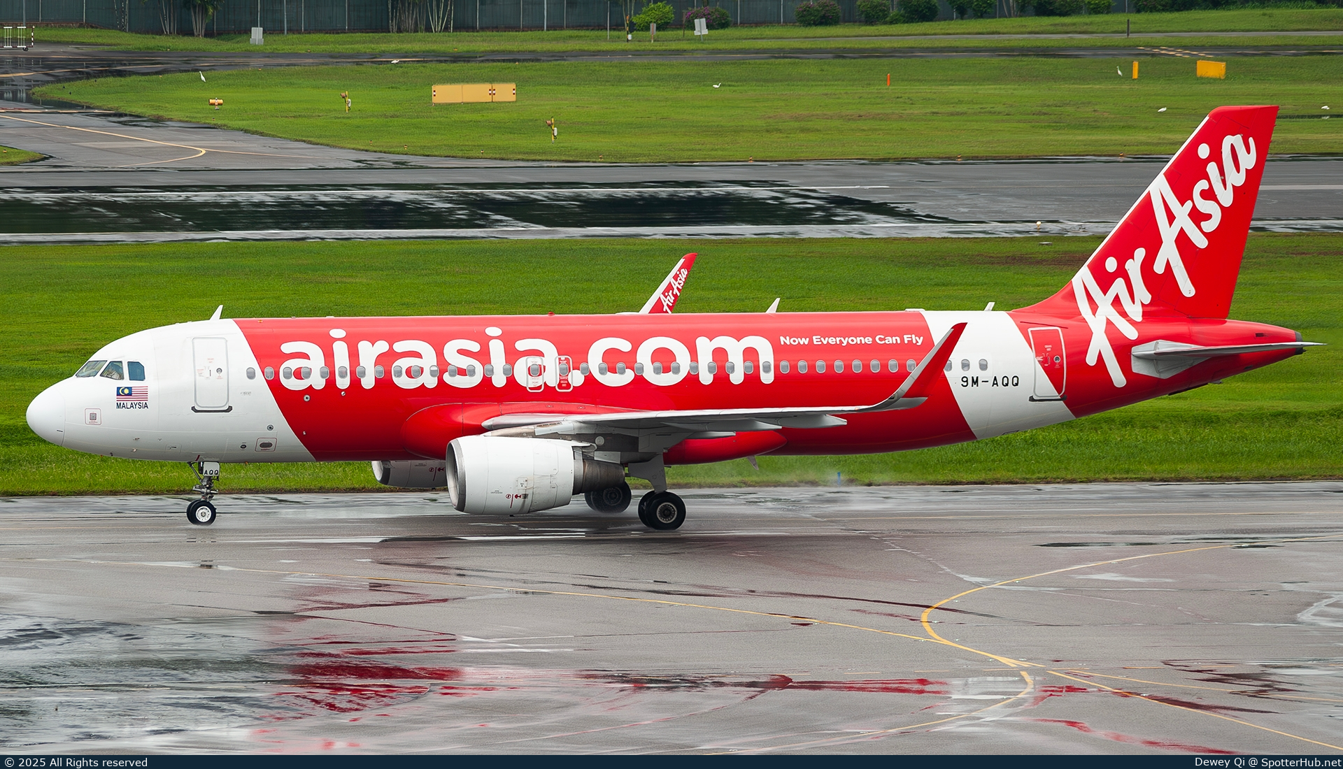 Photo of 9M-AQQ - Airbus A320-216 operated by AirAsia