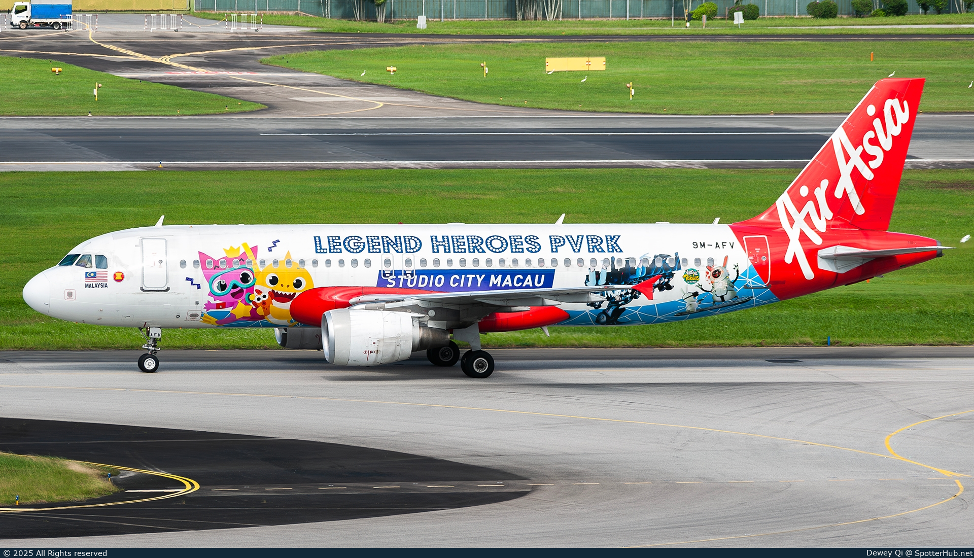 Photo of 9M-AFV - Airbus A320-216 operated by AirAsia