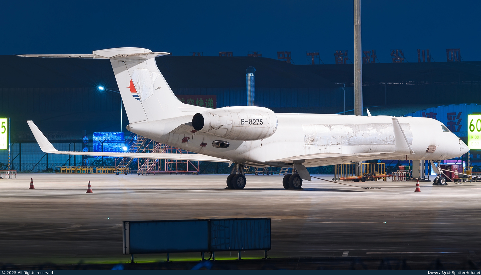 Photo of B-8275 - Gulfstream GV-SP (G550) operated by Deer Jet