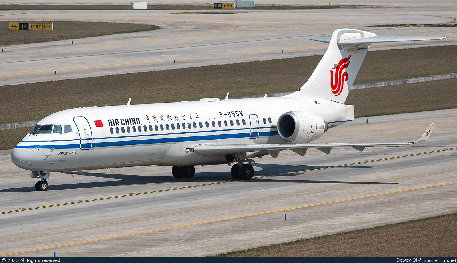 Photo of B-655W - COMAC C909 operated by Air China
