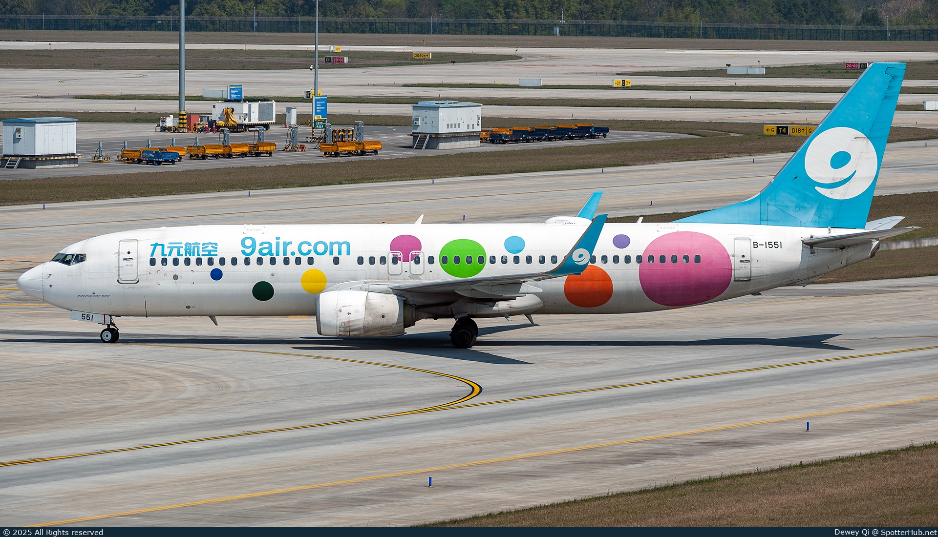Photo of B-1551 - Boeing 737-86X operated by 9Air