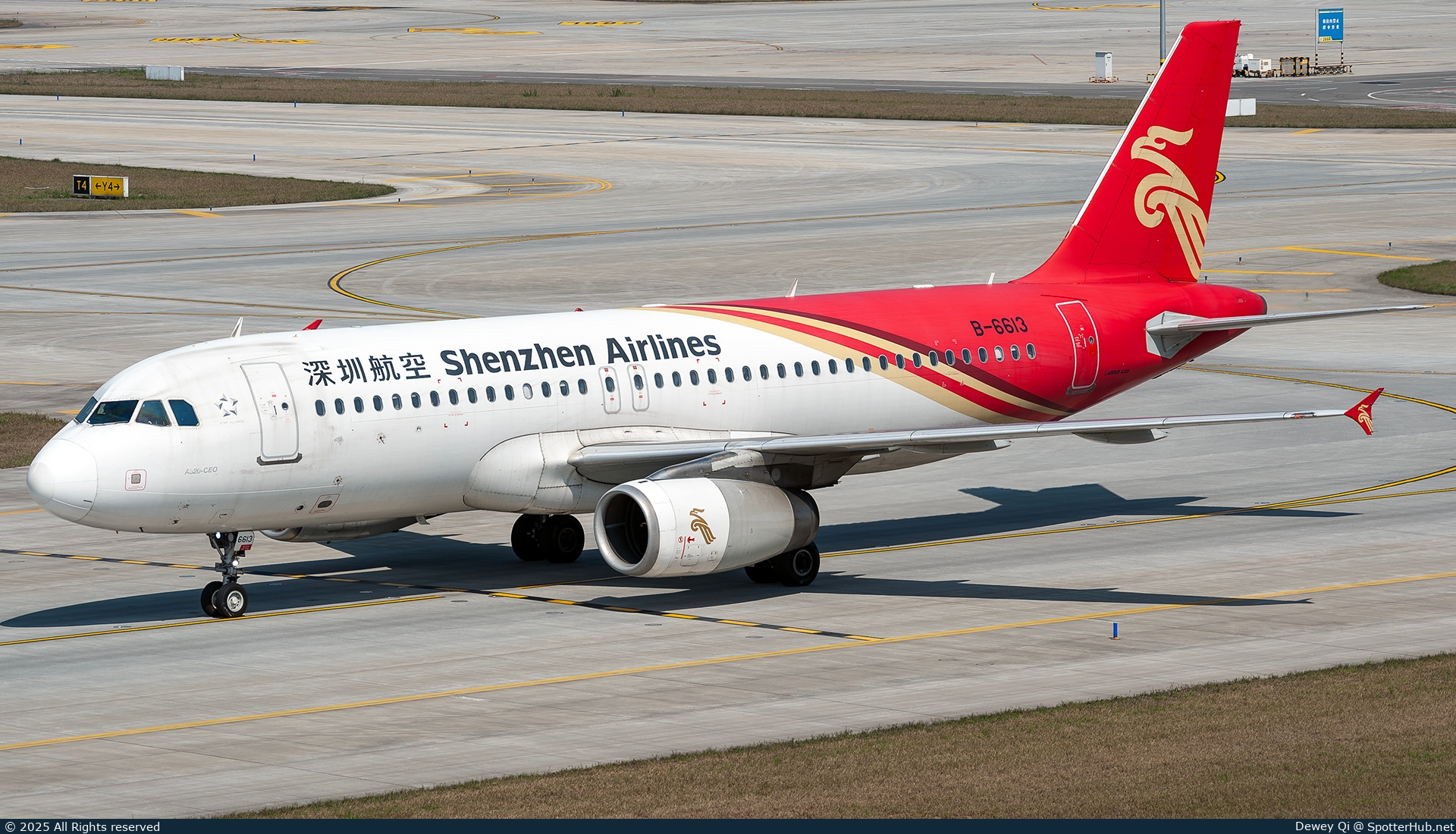 Photo of B-6613 - Airbus A320-232 operated by Shenzhen Airlines