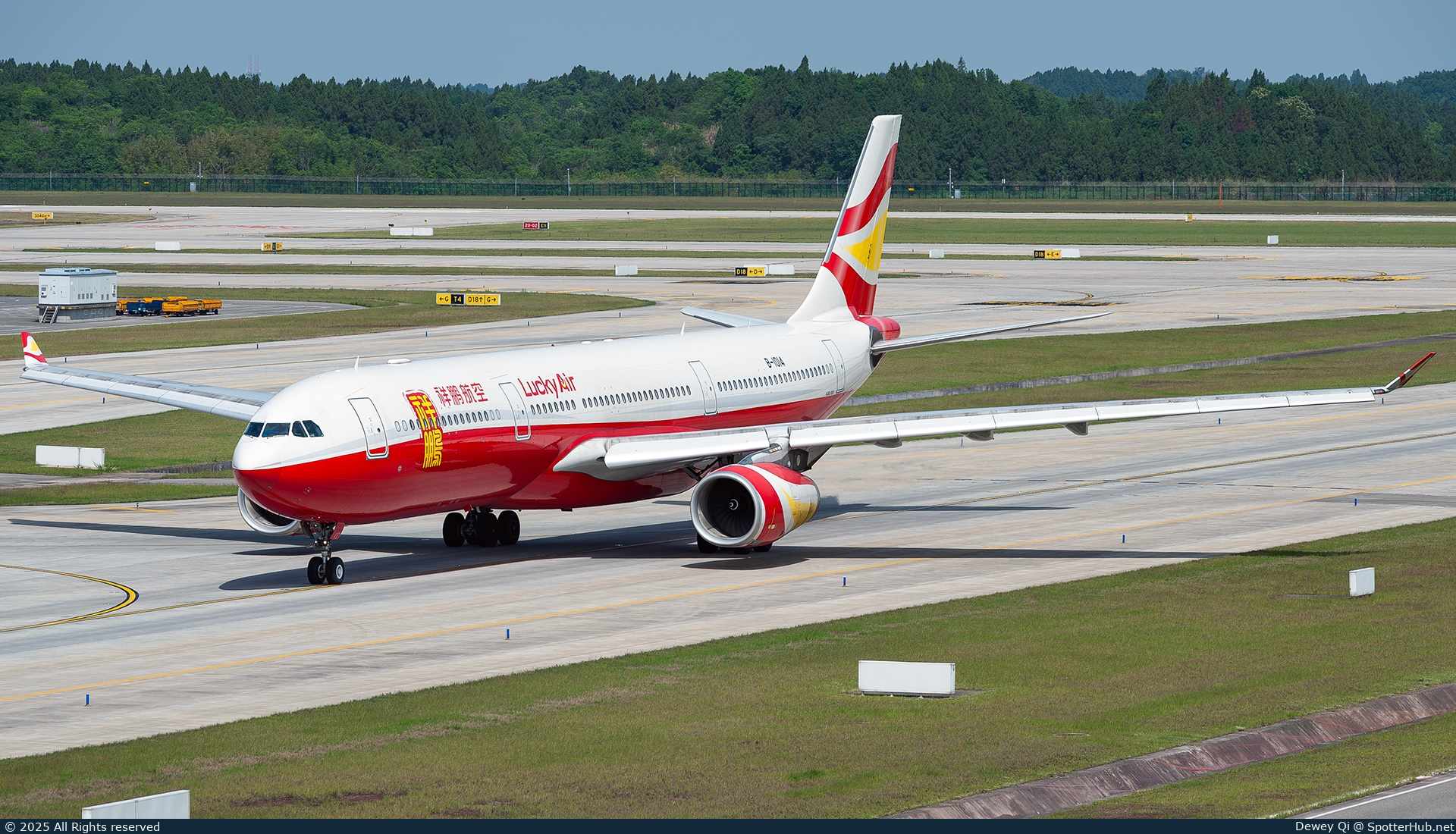 Photo of B-1014 - Airbus A330-343 operated by Lucky Air