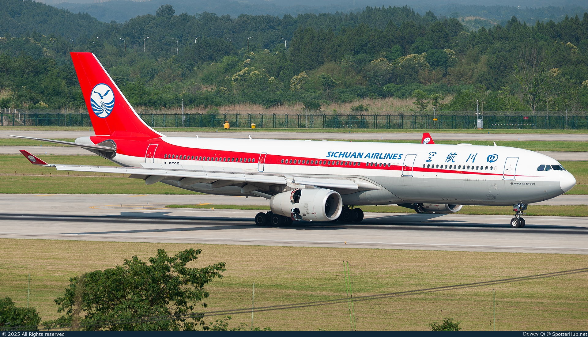 Photo of B-8589 - Airbus A330-343 operated by Sichuan Airlines