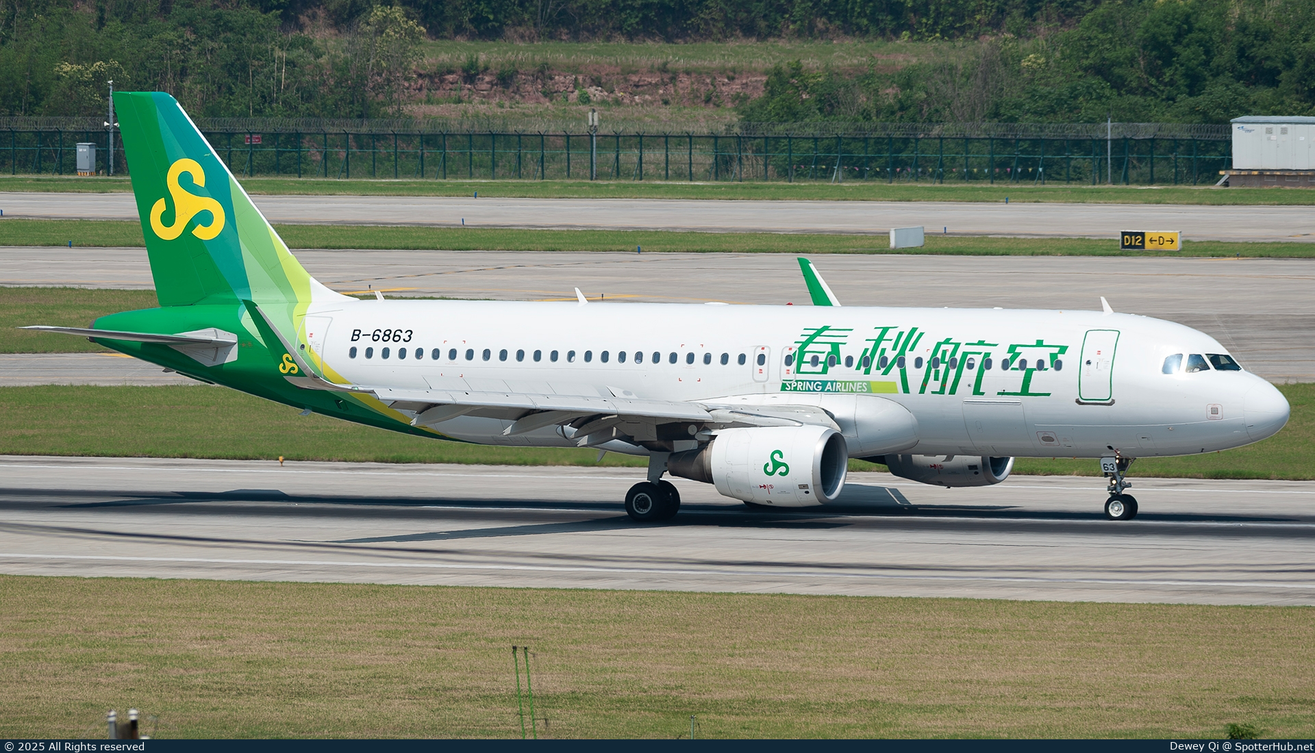 Photo of B-6863 - Airbus A320-214 operated by Spring Airlines