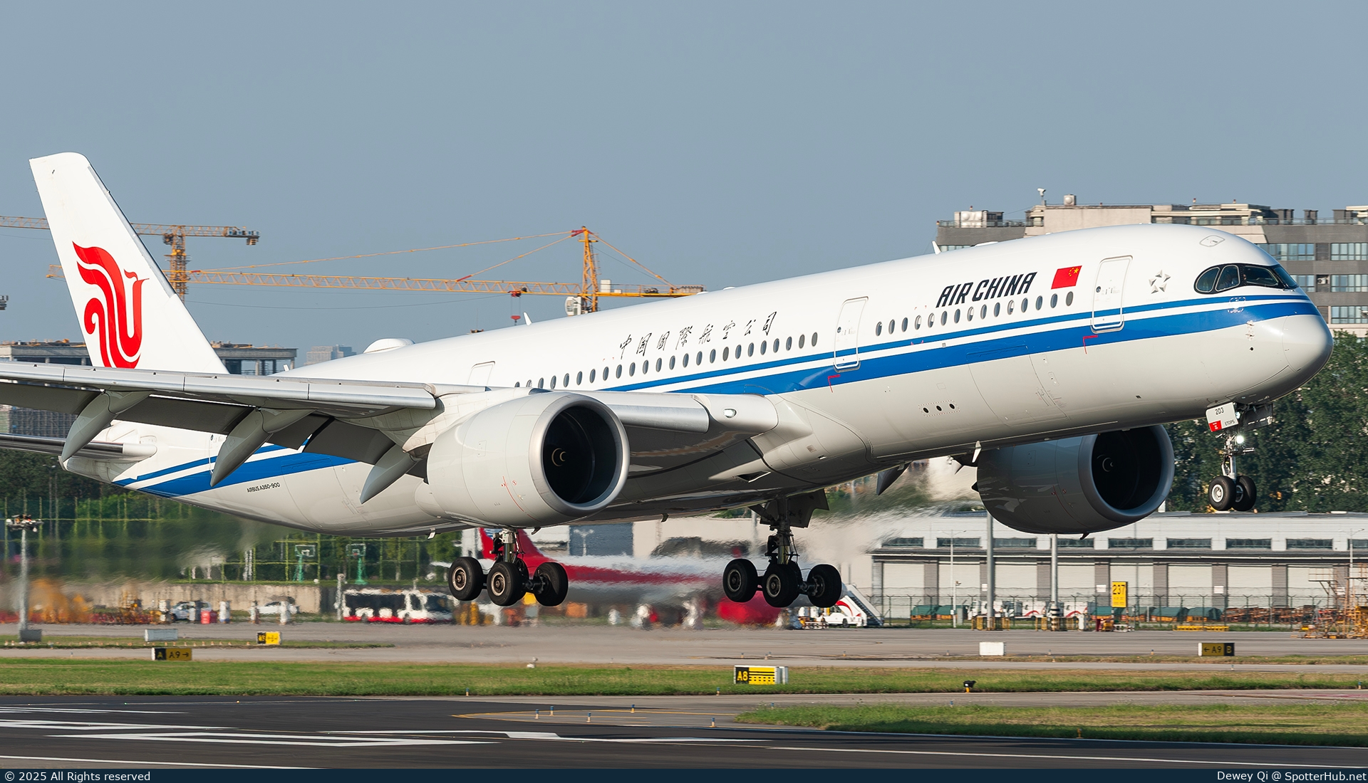 Photo of B-32D3 - Airbus A350-941 operated by Air China