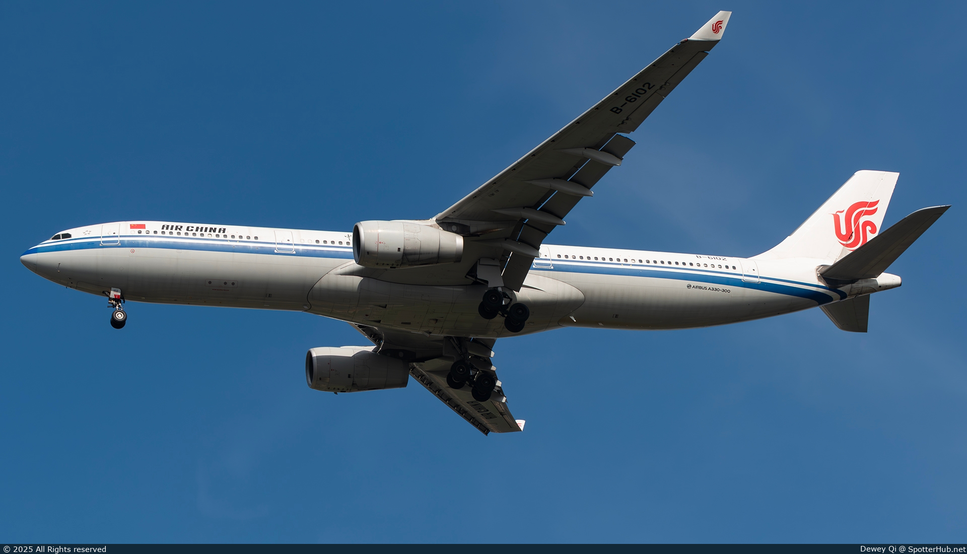 Photo of B-6102 - Airbus A330-343 operated by Air China