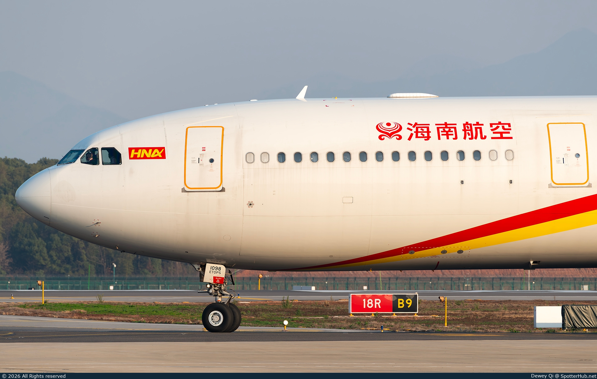 Photo of B-1098 - Airbus A330-343 operated by Hainan Airlines