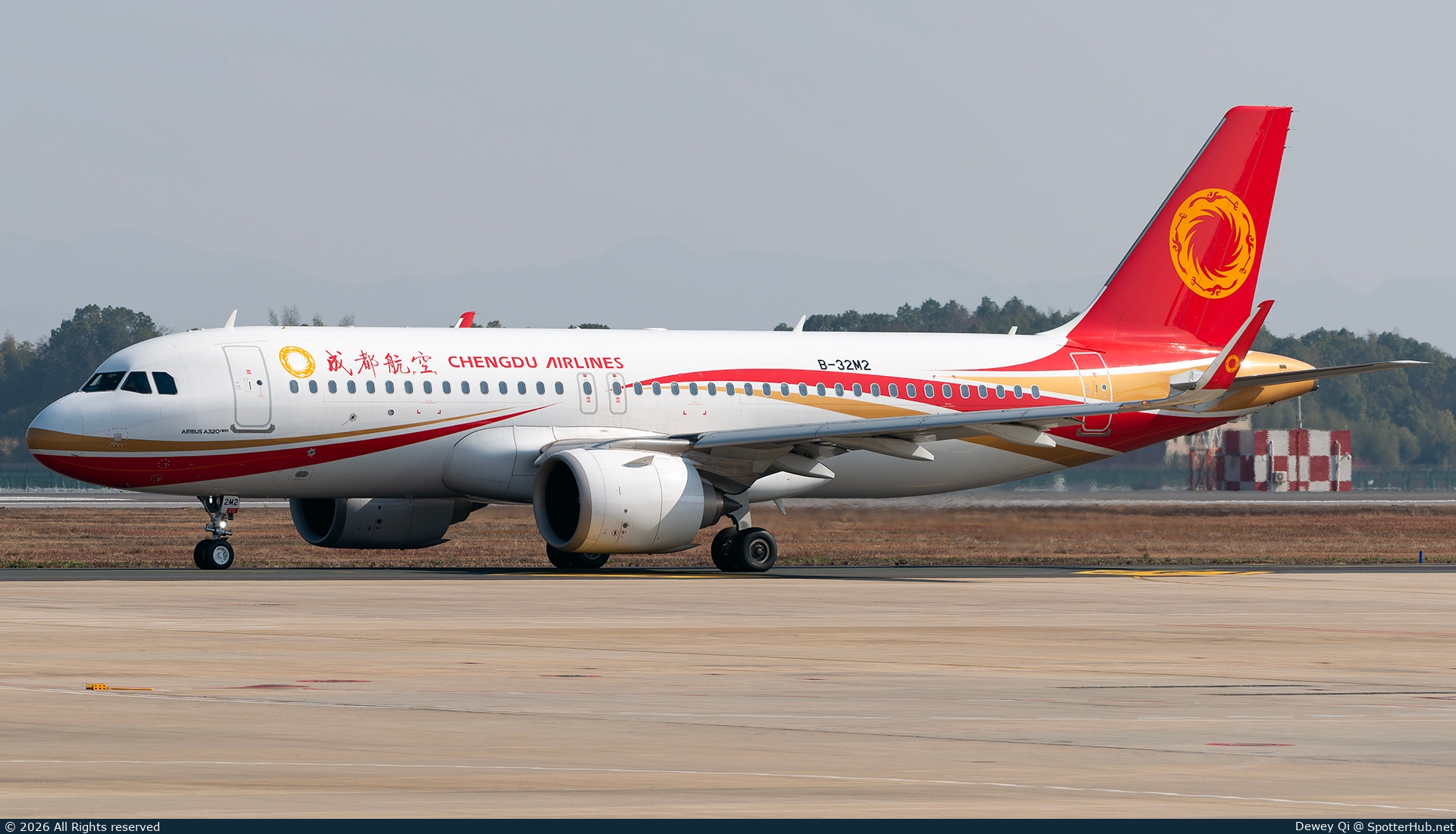 Photo of B-32M2 - Airbus A320-251N operated by Chengdu Airlines