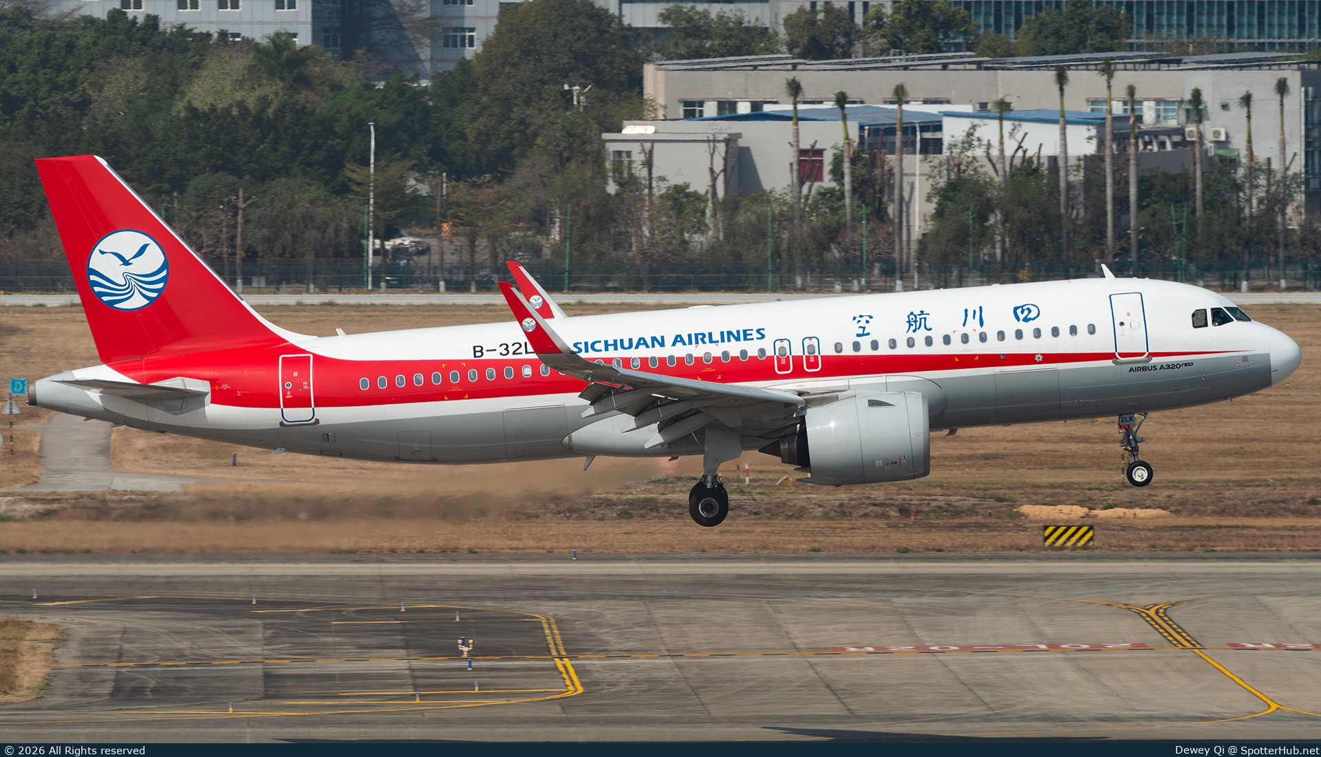 Photo of B-32LK - Airbus A320-271N operated by Sichuan Airlines