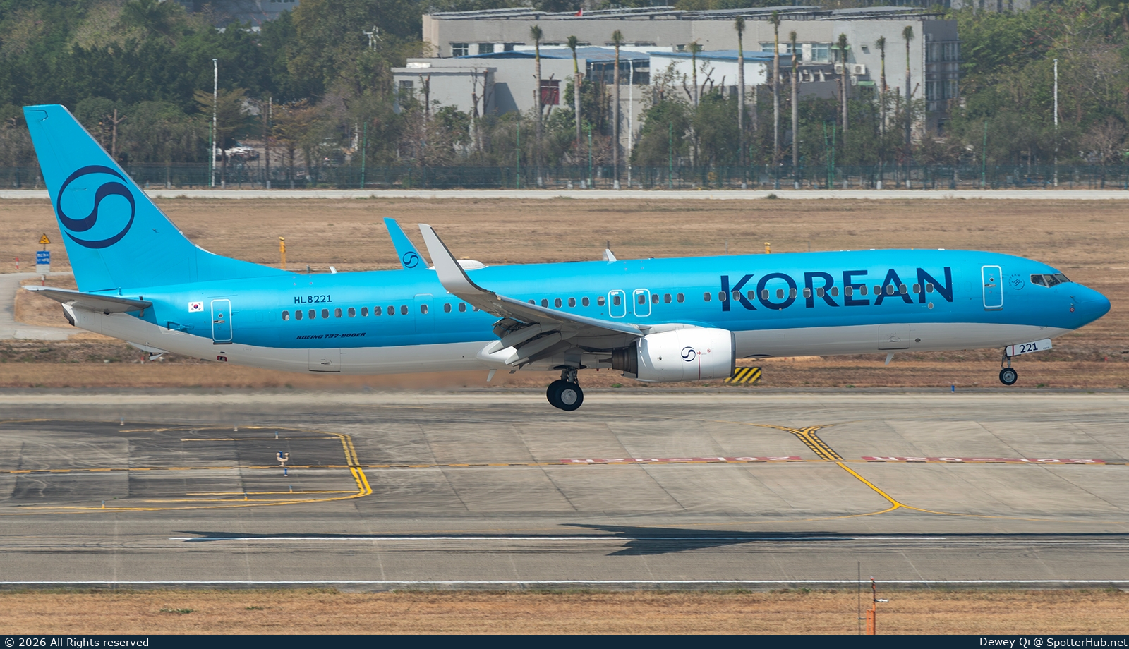 Photo of HL8221 - Boeing 737-9B5(ER) operated by Korean Air