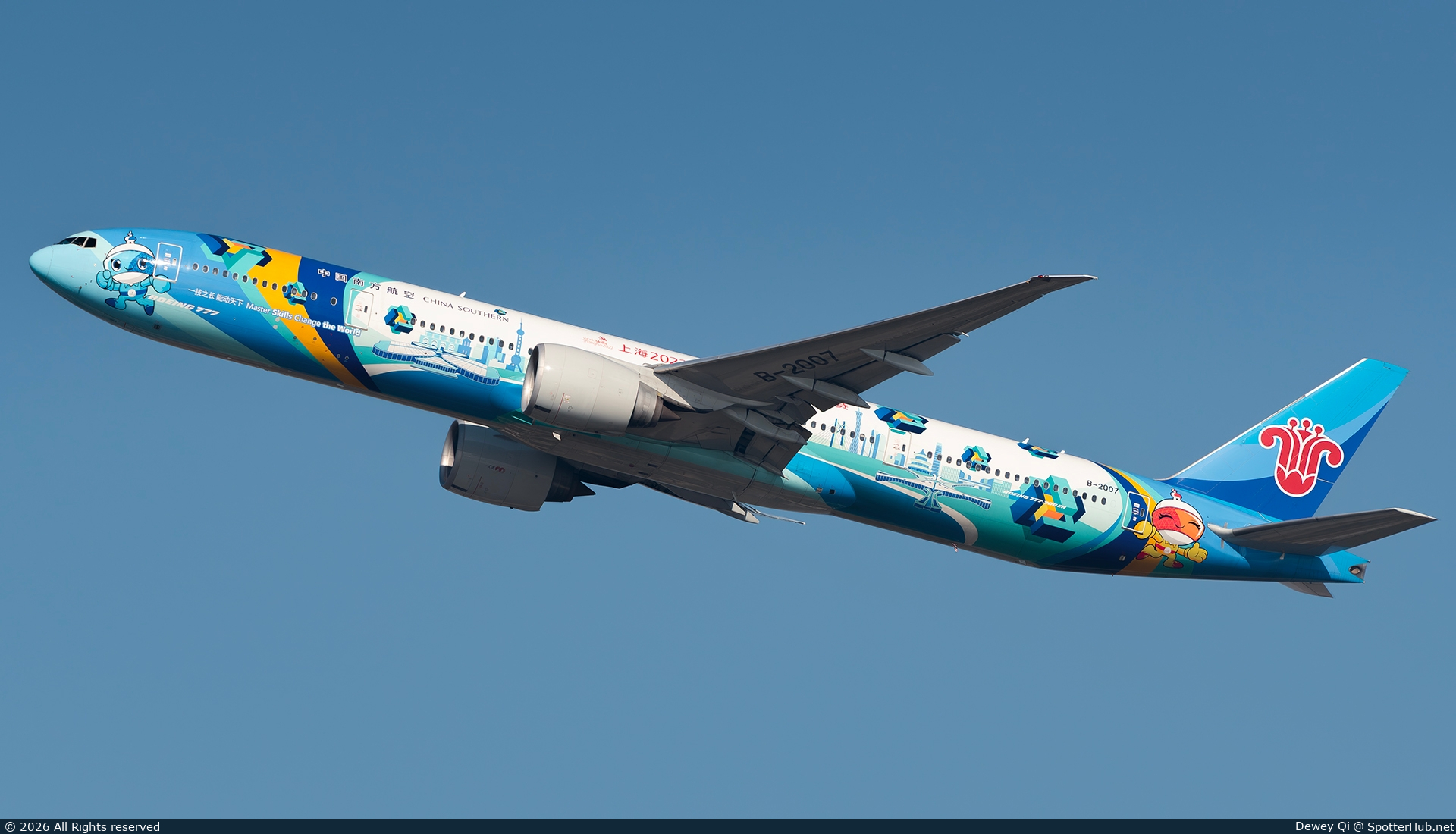 Photo of B-2007 - Boeing 777-31B(ER) operated by China Southern Airlines