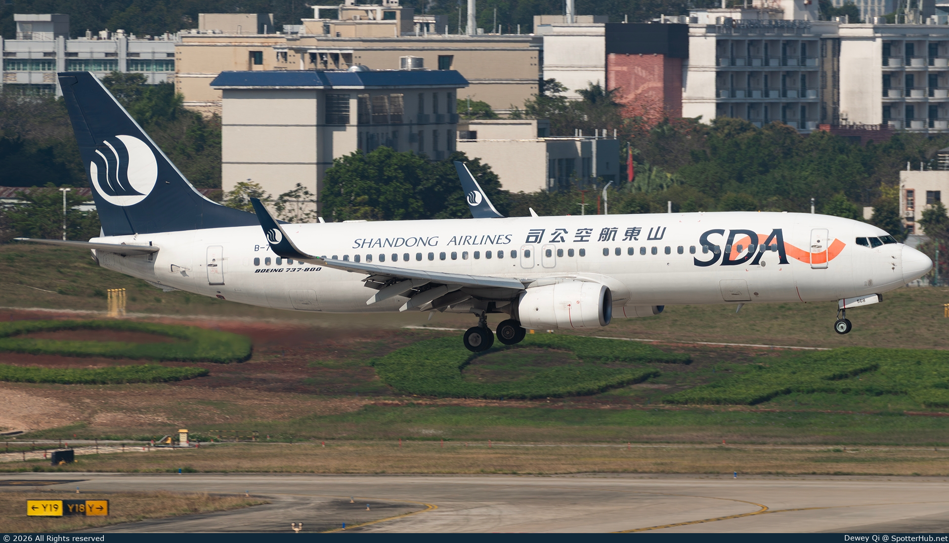 Photo of B-7568 - Boeing 737-85N operated by Shandong Airlines