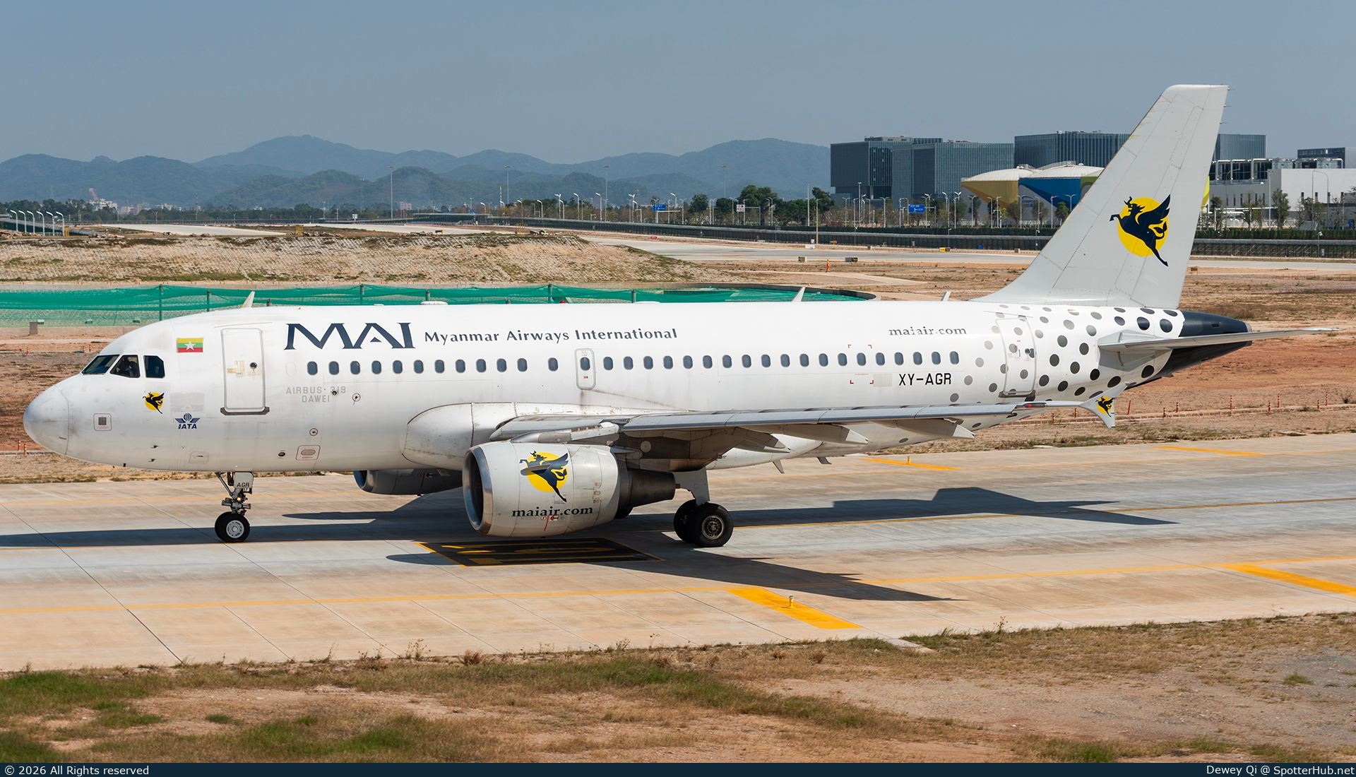Photo of XY-AGR - Airbus A319-112 operated by Myanmar Airways International
