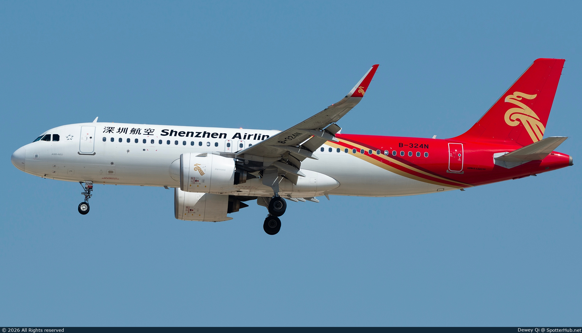 Photo of B-324N - Airbus A320-271N operated by Shenzhen Airlines