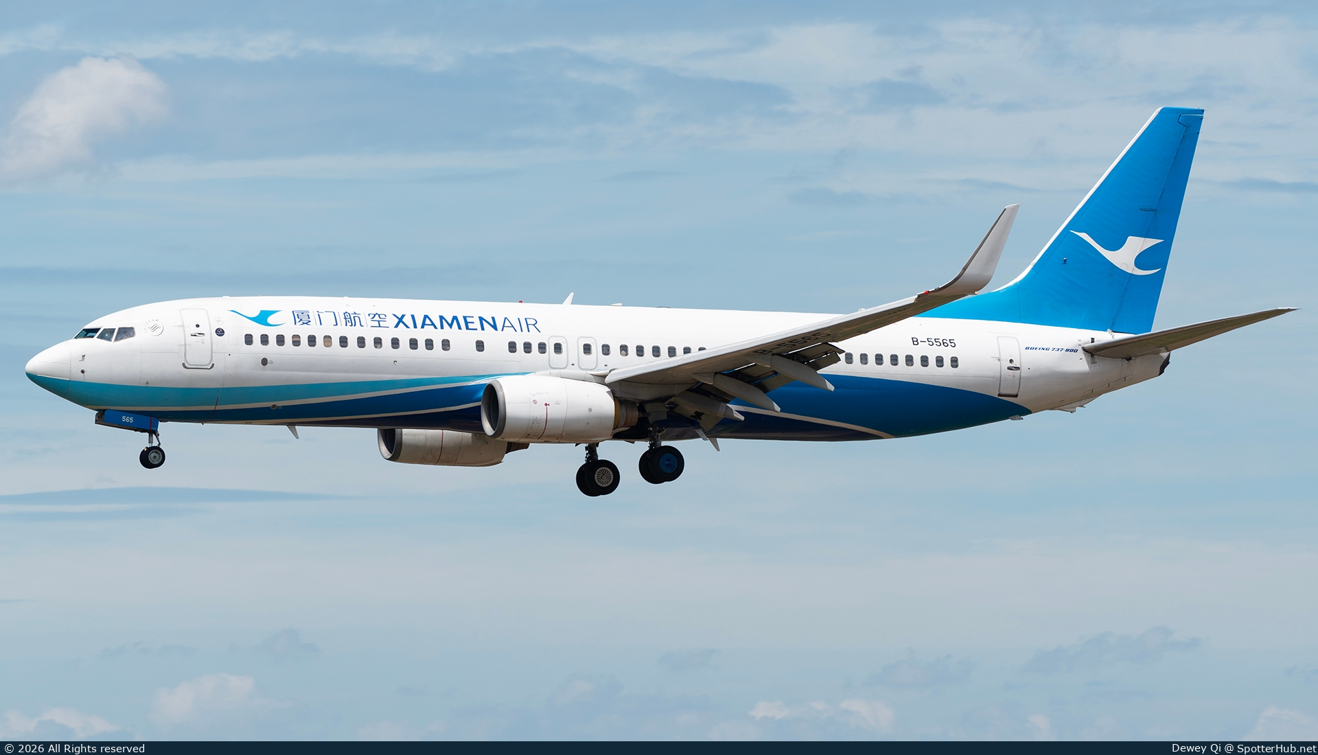Photo of B-5565 - Boeing 737-86N operated by Xiamen Airlines