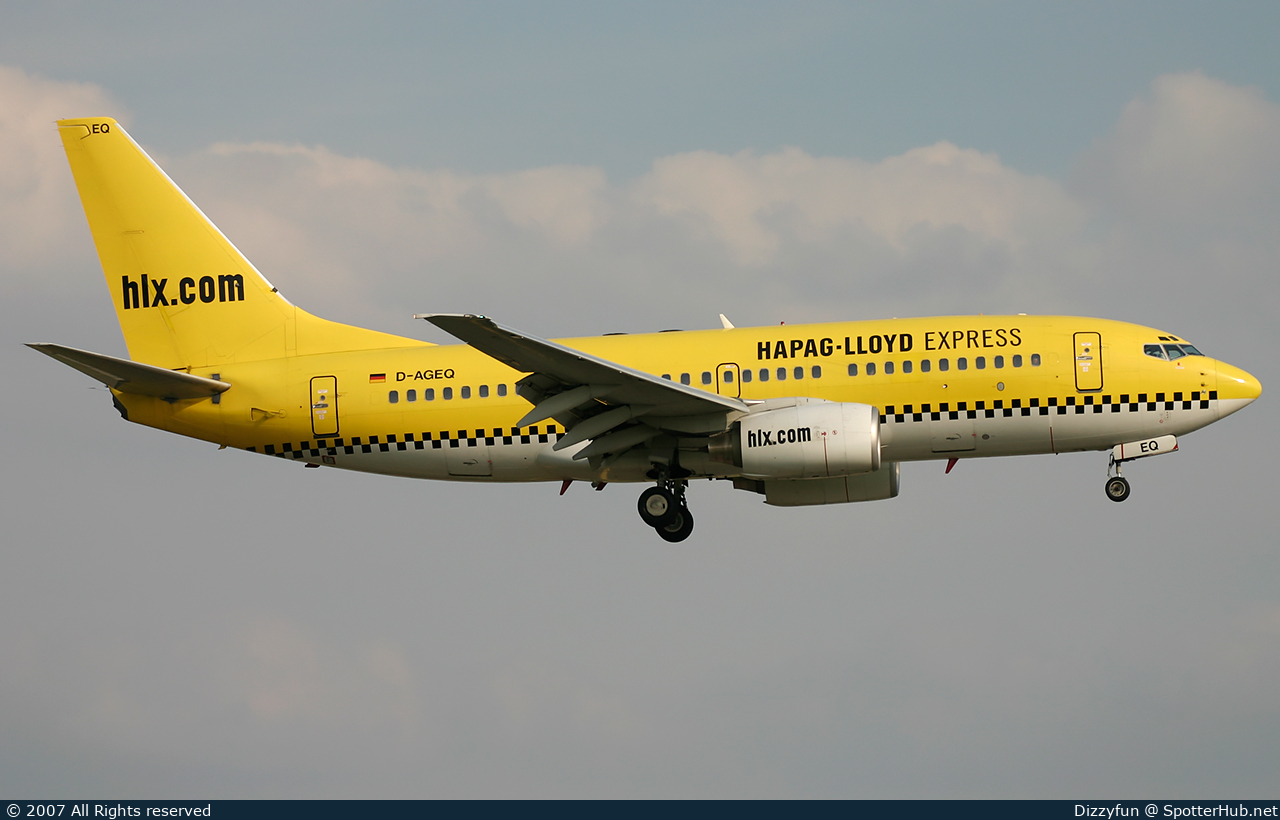 Photo of D-AGEQ - Boeing 737-75B operated by Hapag-Lloyd Express (opb Germania)