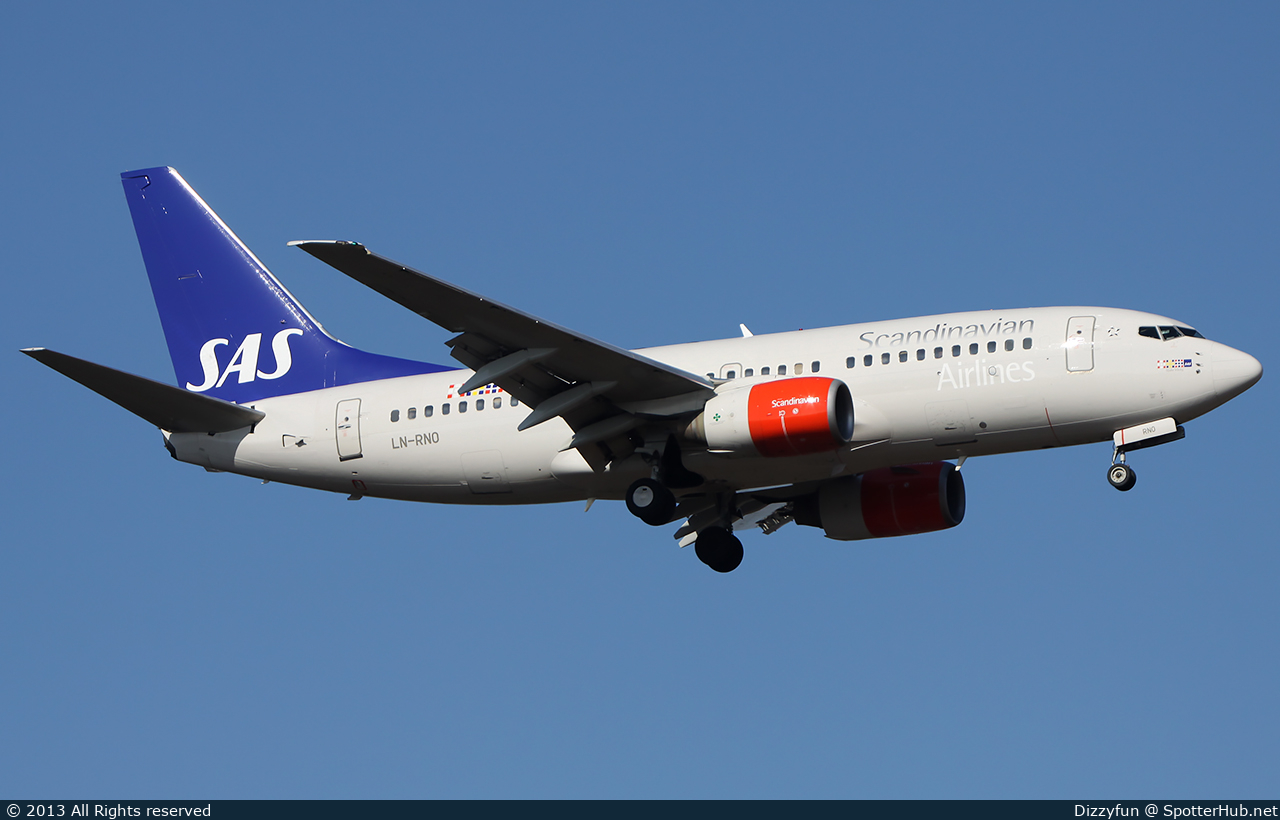 Photo of LN-RNO - Boeing 737-783 operated by SAS Scandinavian Airlines