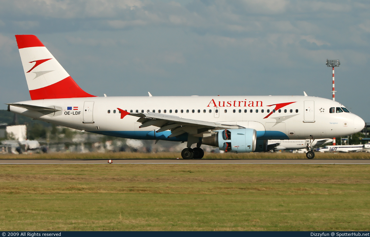 Photo of OE-LDF - Airbus A319-112 operated by Austrian Airlines
