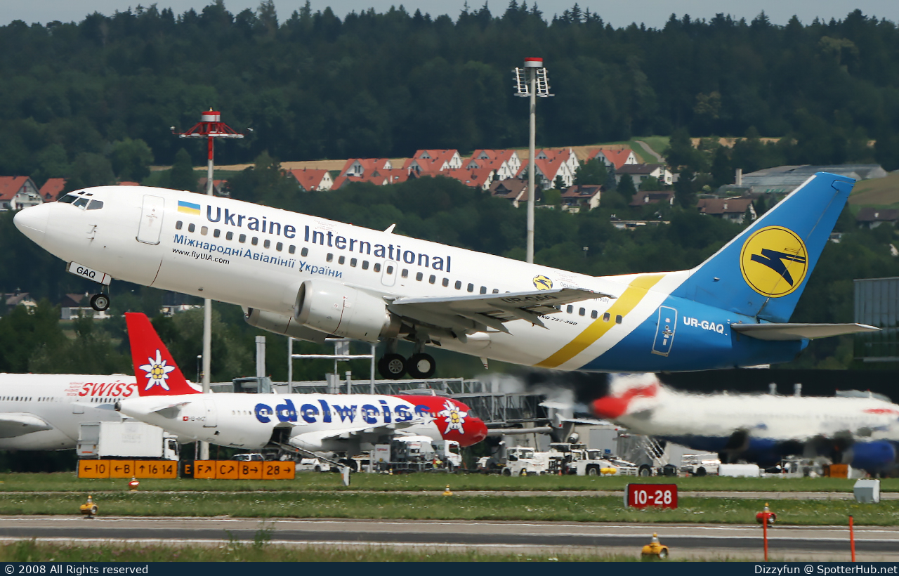 Photo of UR-GAQ - Boeing 737-33R operated by Ukraine International Airlines