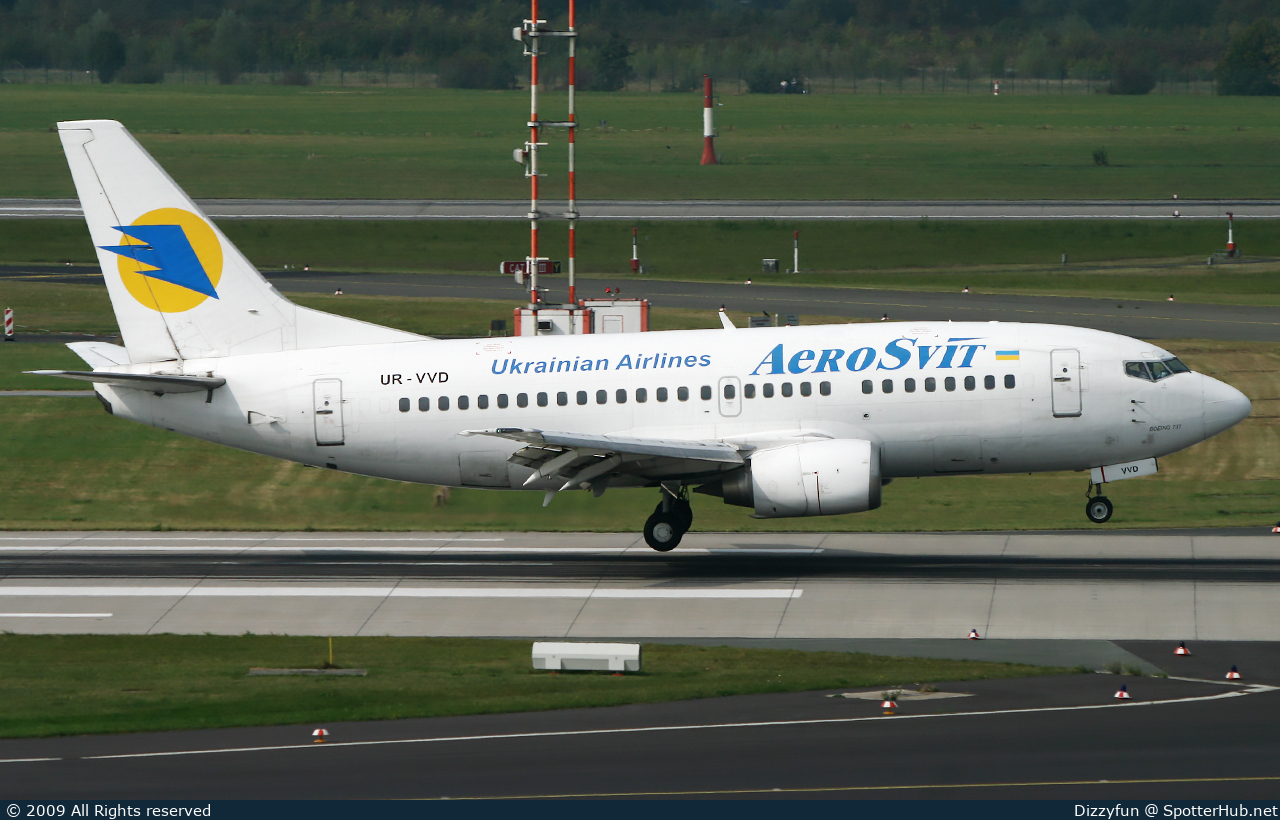 Photo of UR-VVD - Boeing 737-529 operated by AeroSvit Airlines