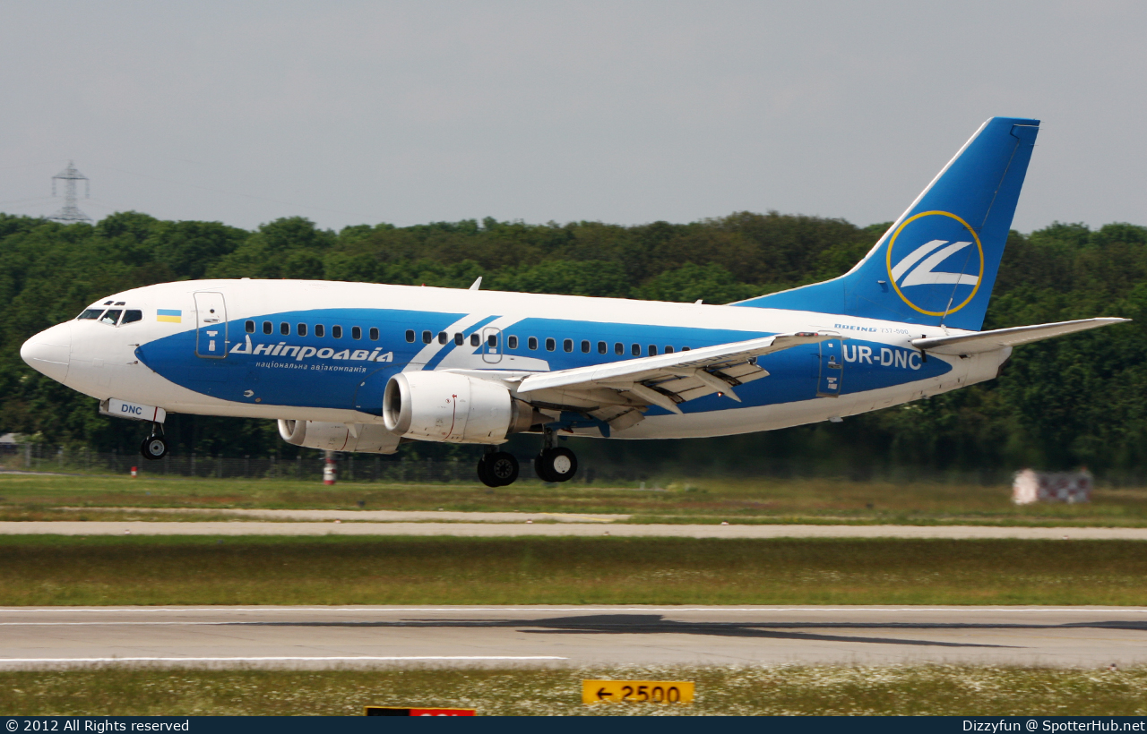 Photo of UR-DNC - Boeing 737-5L9 operated by Dniproavia
