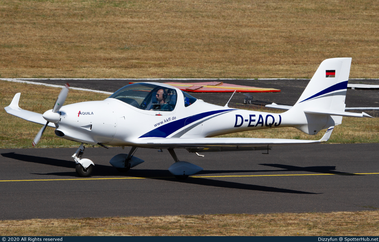Photo of D-EAQJ - Aquila A210 operated by Kölner Klub für Luftsport
