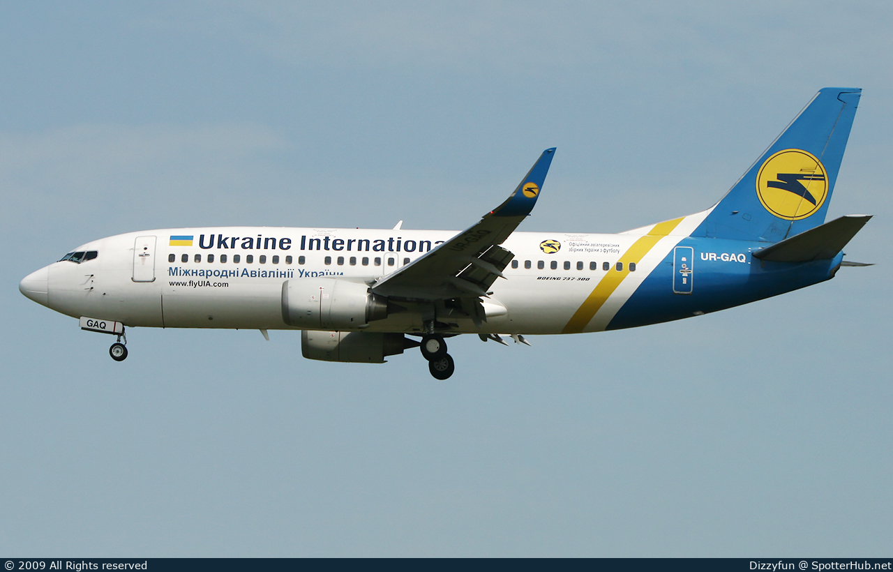 Photo of UR-GAQ - Boeing 737-33R operated by Ukraine International Airlines