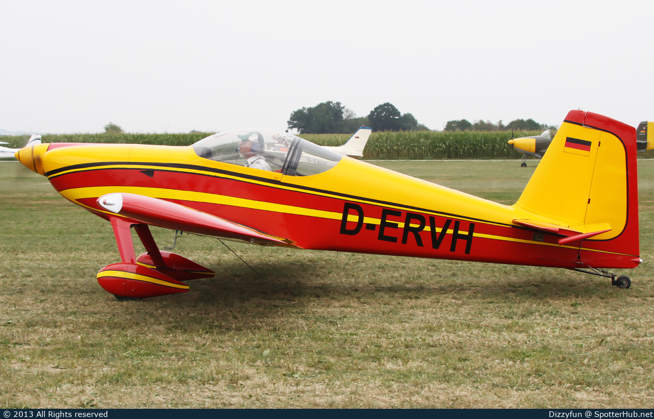 Photo of D-ERVH - Vans RV-7 operated by Private