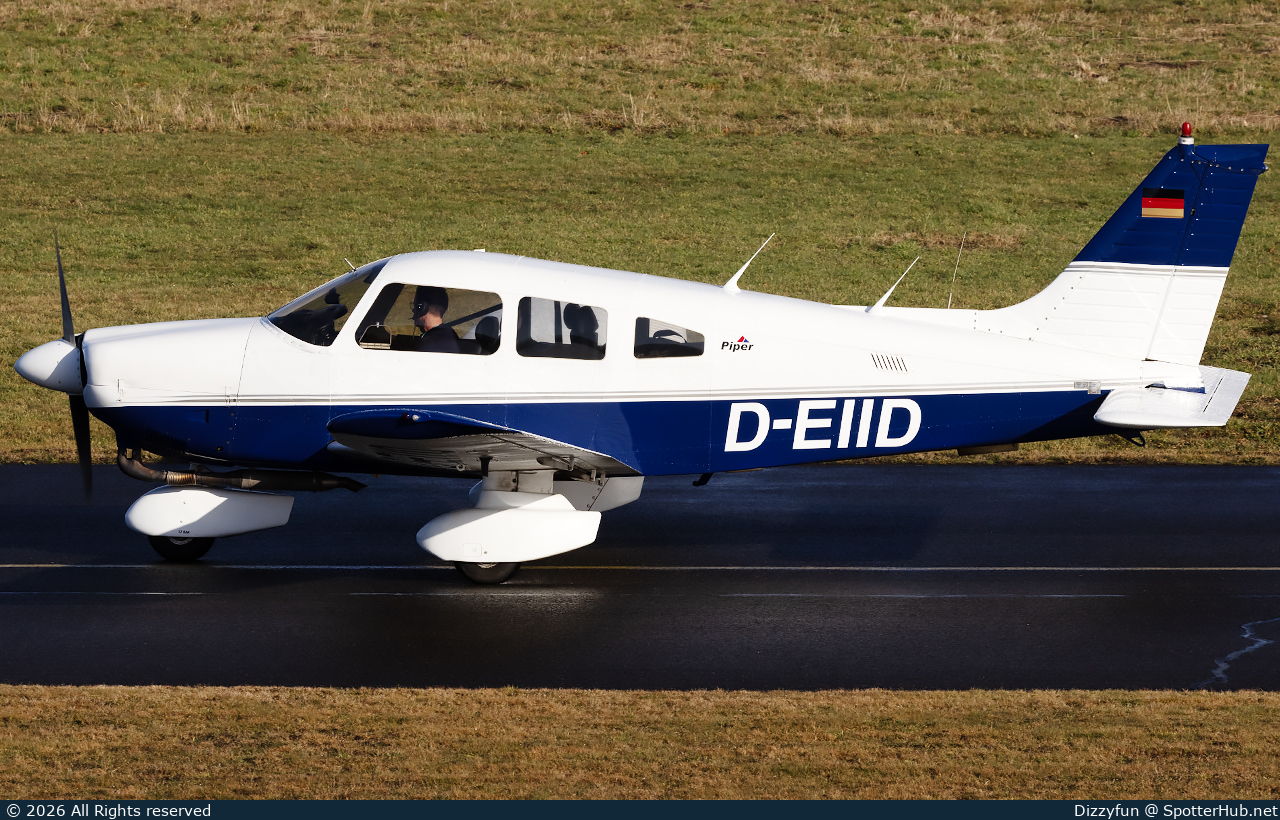Photo of D-EIID - Piper PA-28-181 Archer II operated by Private