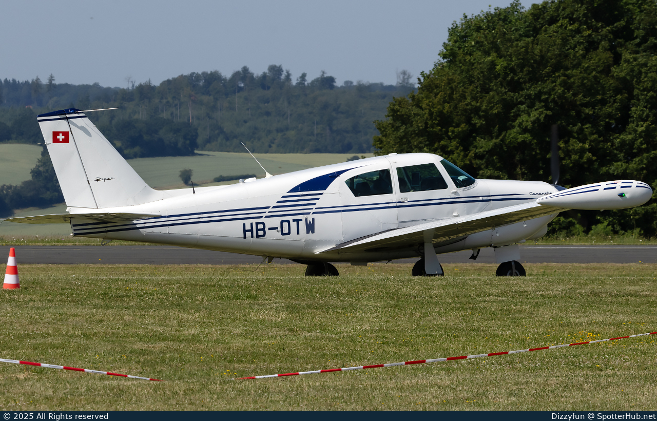 Photo of HB-OTW - Piper PA-24-250 Comanche operated by Private