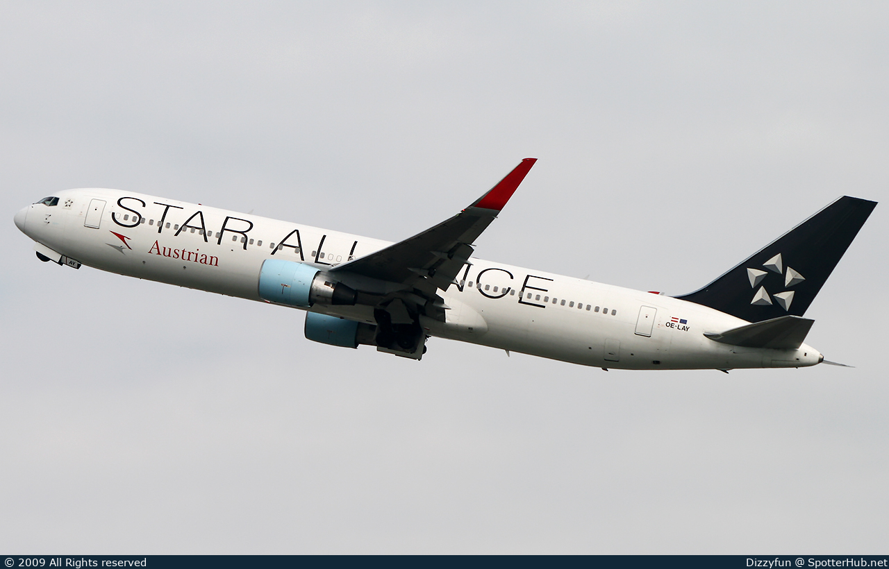 Photo of OE-LAY - Boeing 767-3Z9(ER) operated by Austrian Airlines