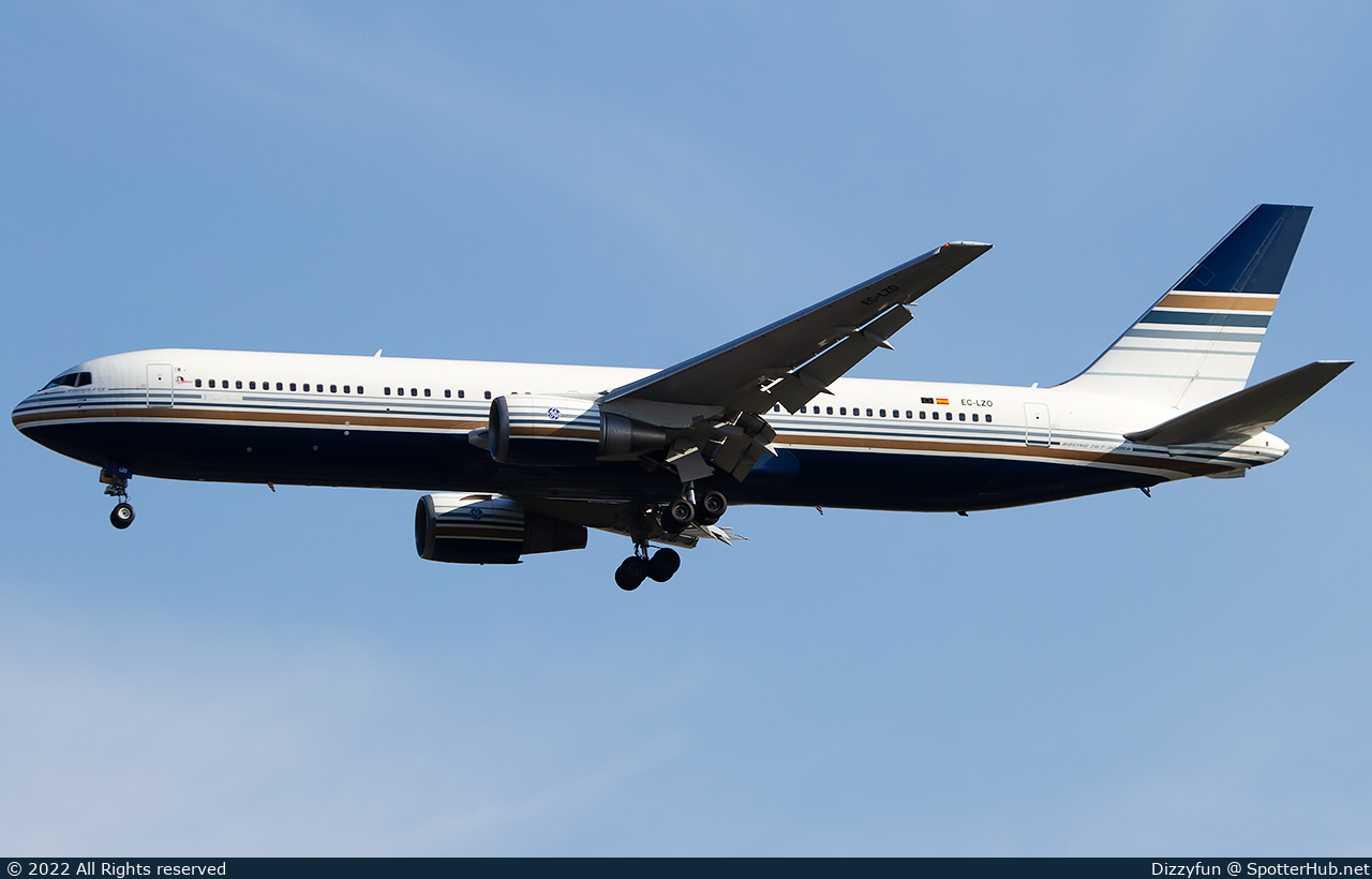 Photo of EC-LZO - Boeing 767-35D(ER) operated by Privilege Style