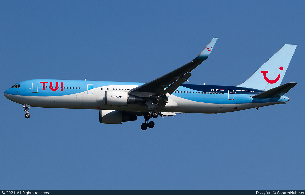 Photo of PH-OYI - Boeing 767-304(ER) operated by TUI Airlines Nederland