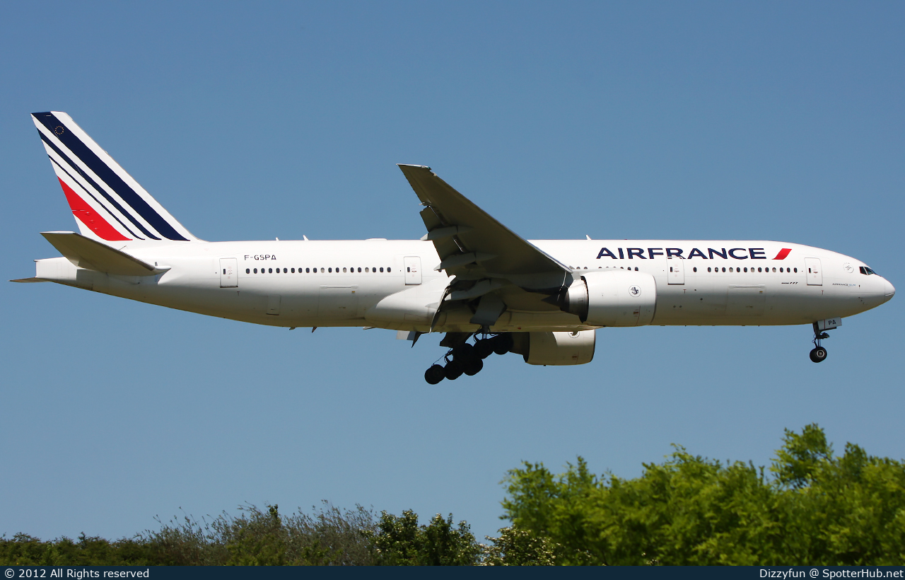 Photo of F-GSPA - Boeing 777-228(ER) operated by Air France