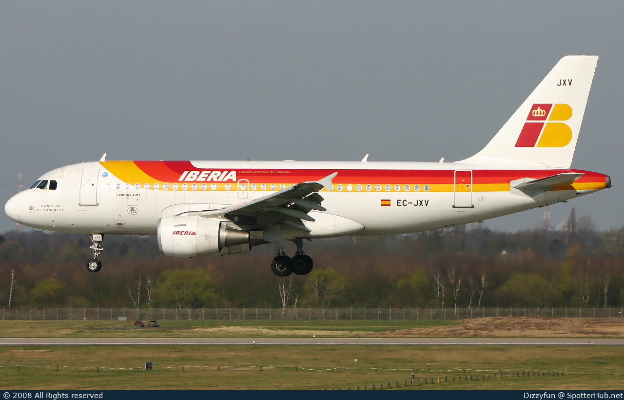 Photo of EC-JXV - Airbus A319-111 operated by Iberia