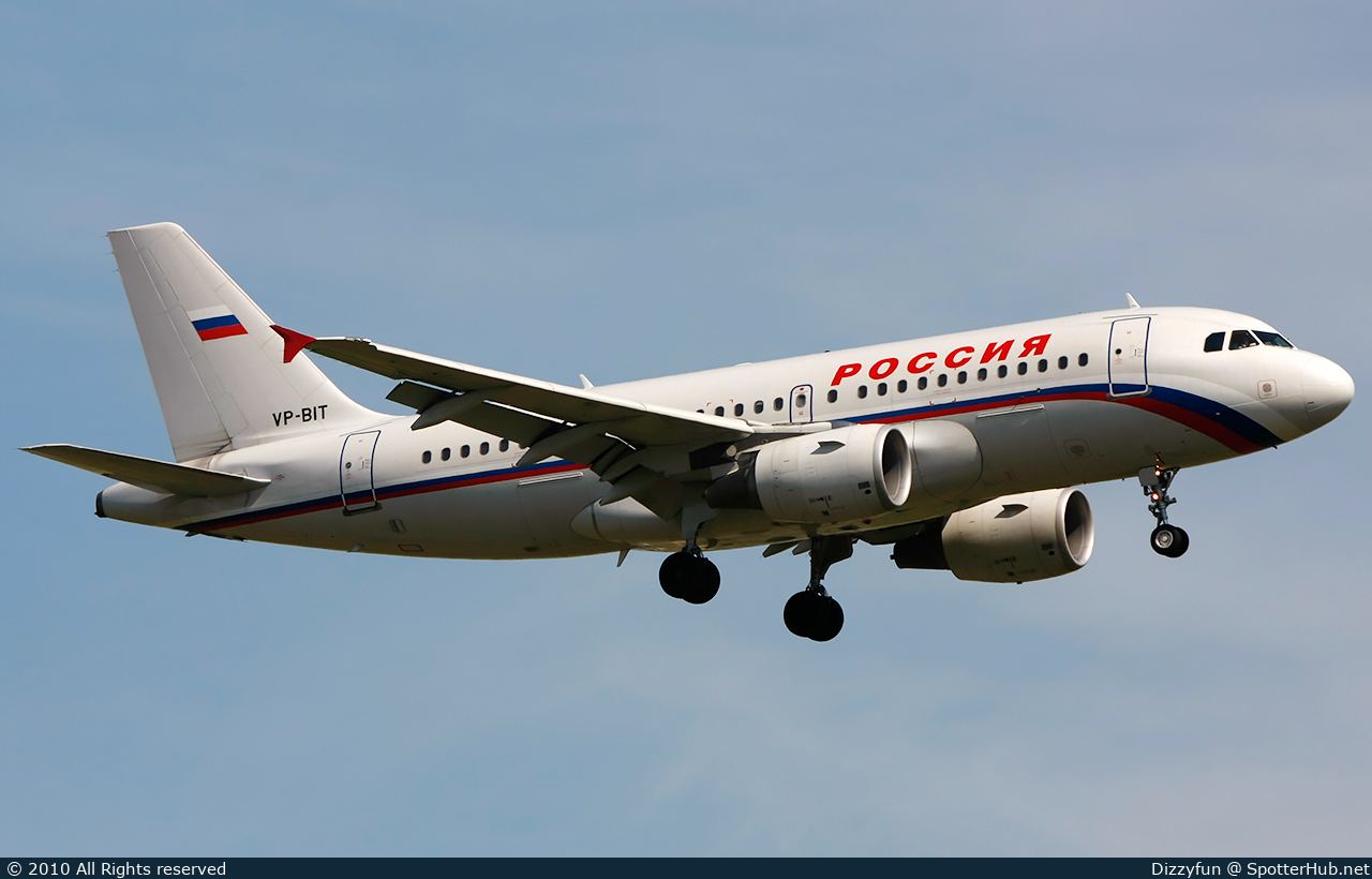 Photo of VP-BIT - Airbus A319-111 operated by Rossiya Airlines