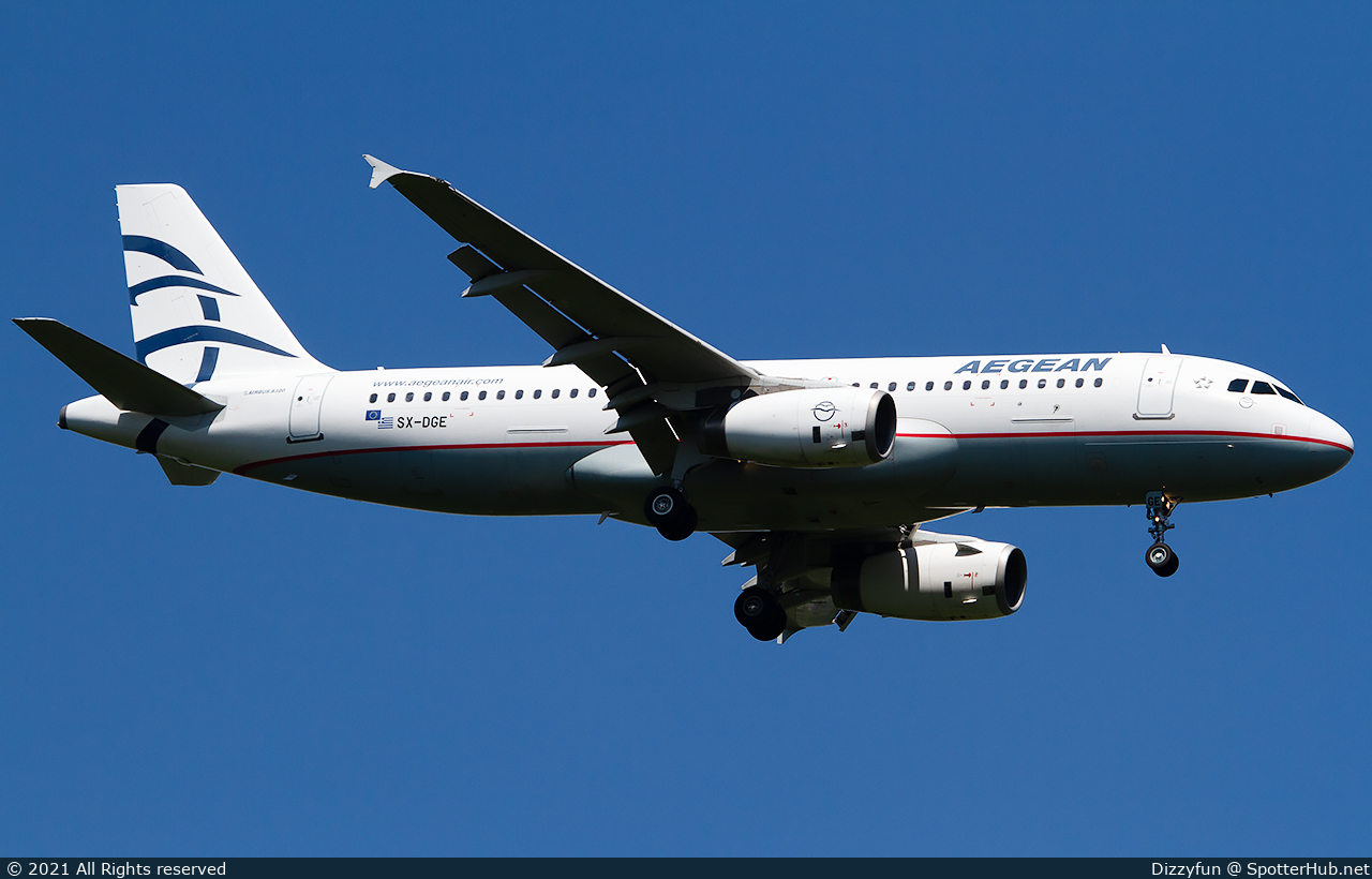 Photo of SX-DGE - Airbus A320-232 operated by Aegean Airlines