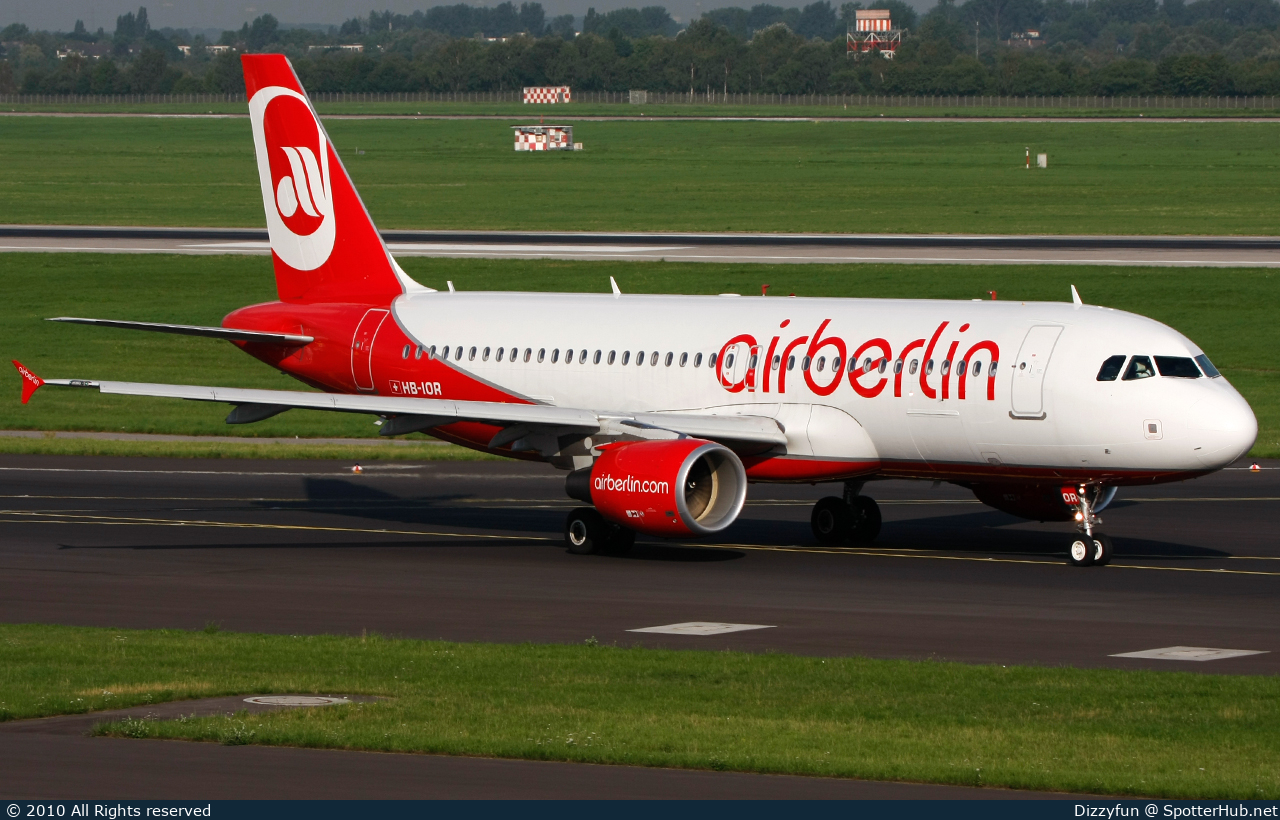Photo of HB-IOR - Airbus A320-214 operated by Air Berlin (opb Belair Airlines)