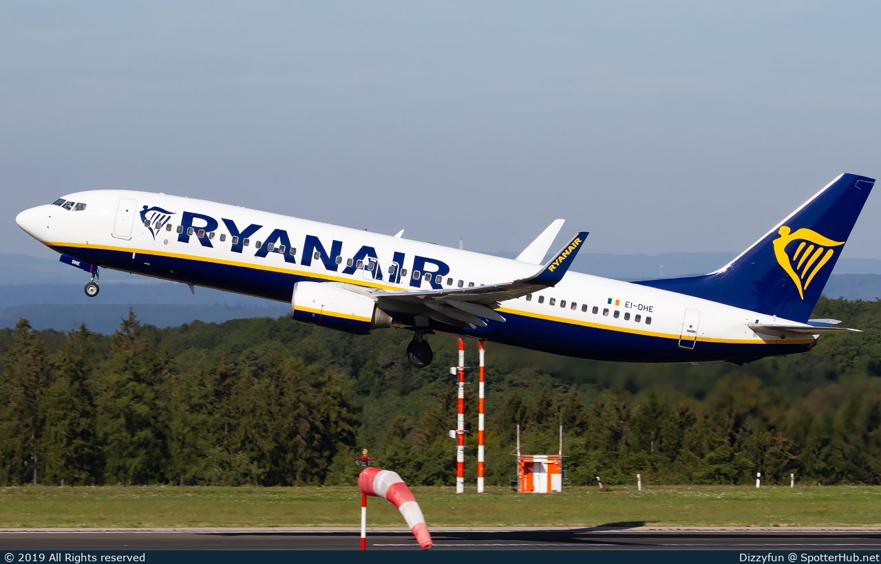 Photo of EI-DHE - Boeing 737-8AS operated by Ryanair