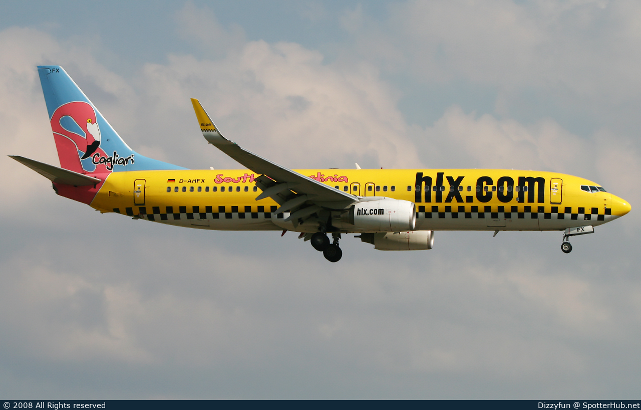 Photo of D-AHFX - Boeing 737-8K5 operated by Hapag-Lloyd Express