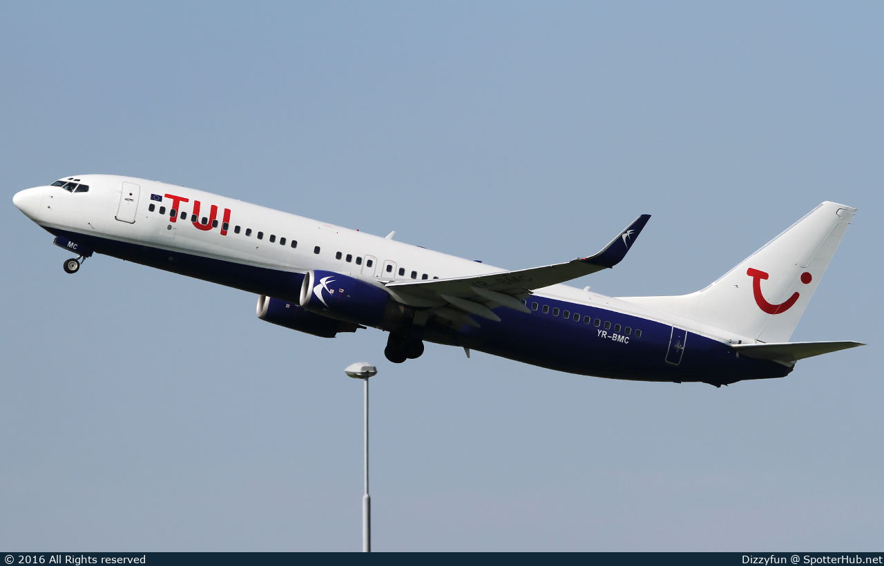 Photo of YR-BMC - Boeing 737-85F operated by TUI Airlines Nederland (opb Blue Air)