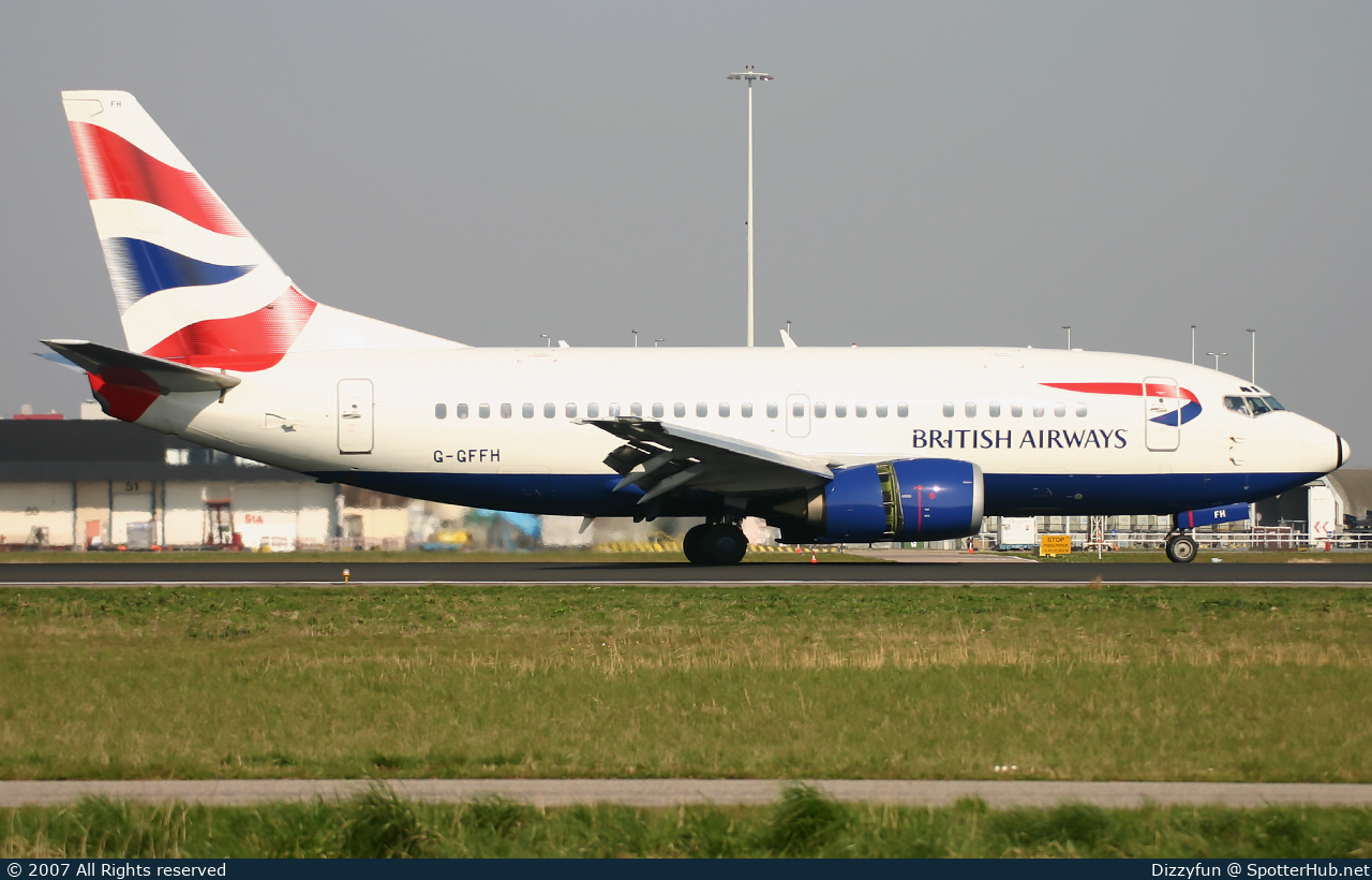 Photo of G-GFFH - Boeing 737-5H6 operated by British Airways