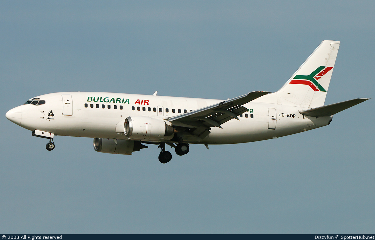 Photo of LZ-BOP - Boeing 737-522 operated by Bulgaria Air