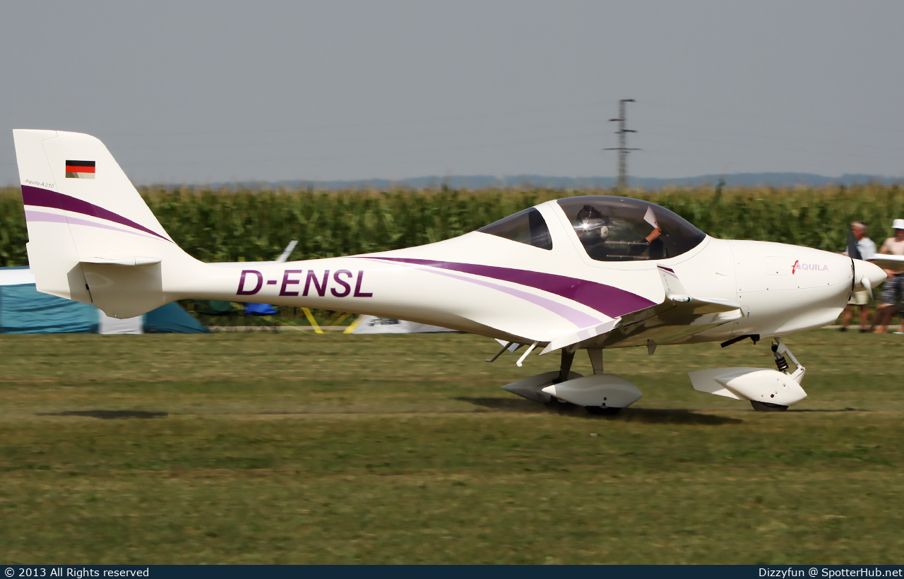 Photo of D-ENSL - Aquila A210 operated by Motorflug Münster