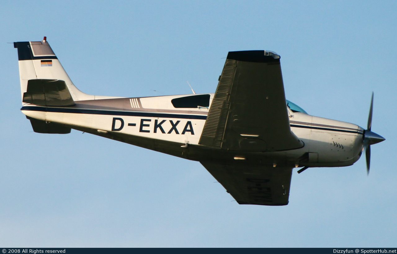 Photo of D-EKXA - Beechcraft F33C Bonanza operated by Private