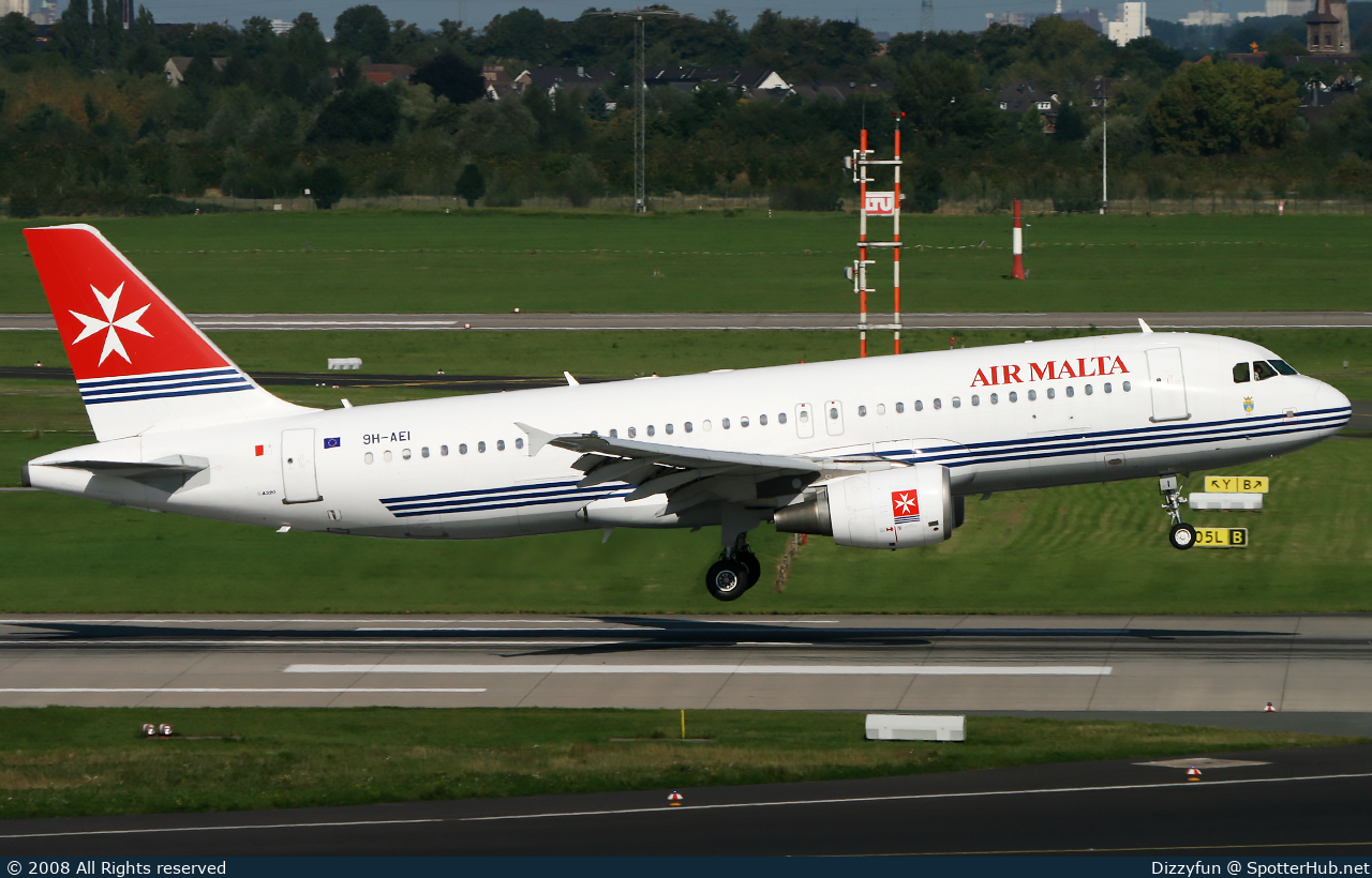 Photo of 9H-AEI - Airbus A320-214 operated by Air Malta