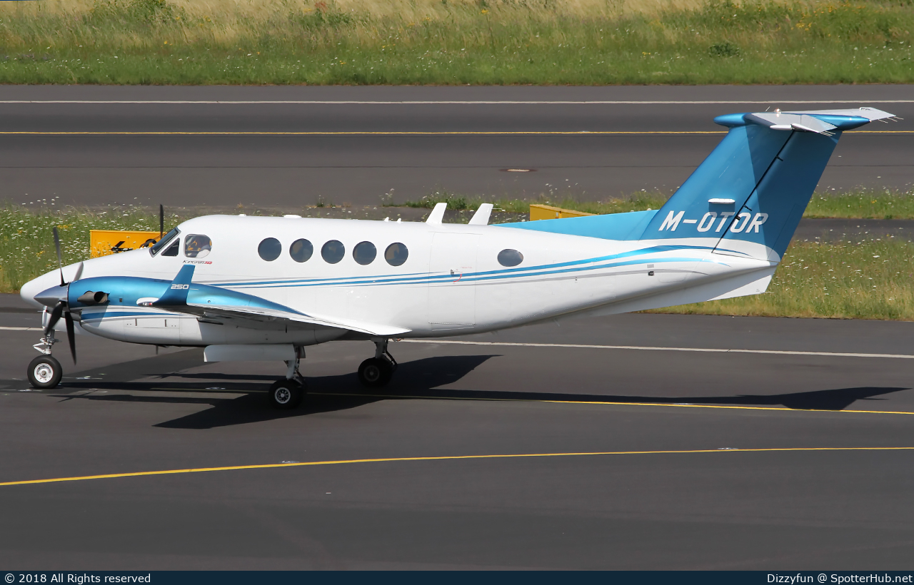 Photo of M-OTOR - Beechcraft B200GT Super King Air 250 operated by Pektron Group
