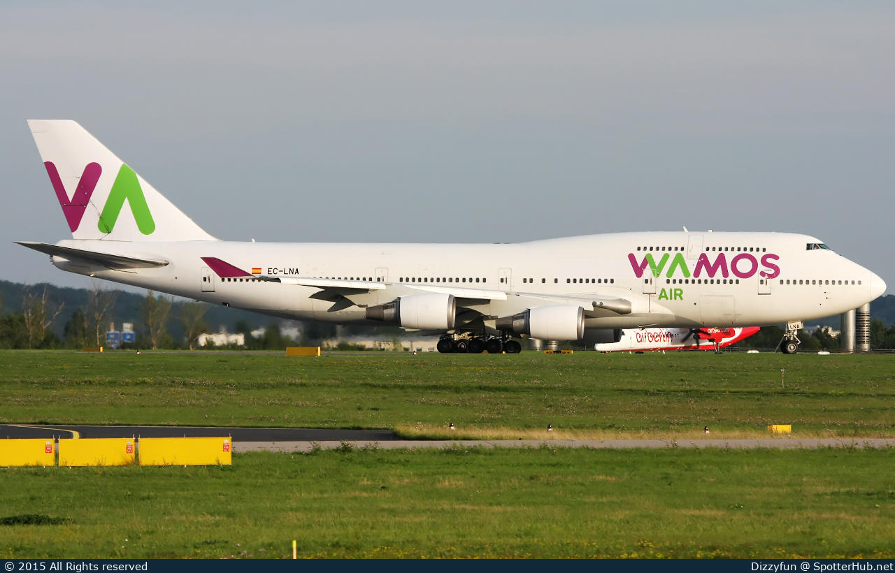 Photo of EC-LNA - Boeing 747-446 operated by Wamos Air
